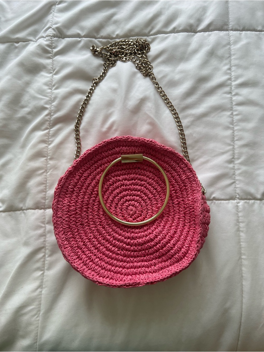 H&M Round Pink Straw Handbag with Gold Ring Handle/Chain